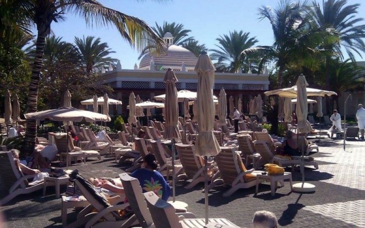 СНИМКИ: Локо Пд в луксозен хотел, тренират от 19.30 часа, без тръгналите днес