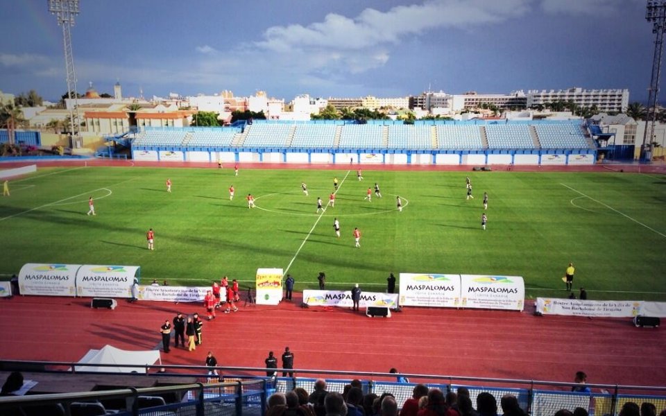 Локо Пд падна лошо от ПСВ в Лас Палмас, излиза за третото място срещу Шанхай