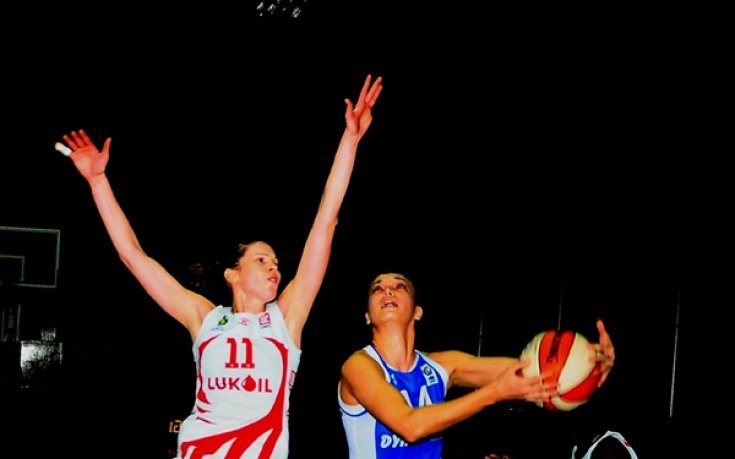 СНИМКИ: Нефтохимик пребори Дунав за победно начало на 2014