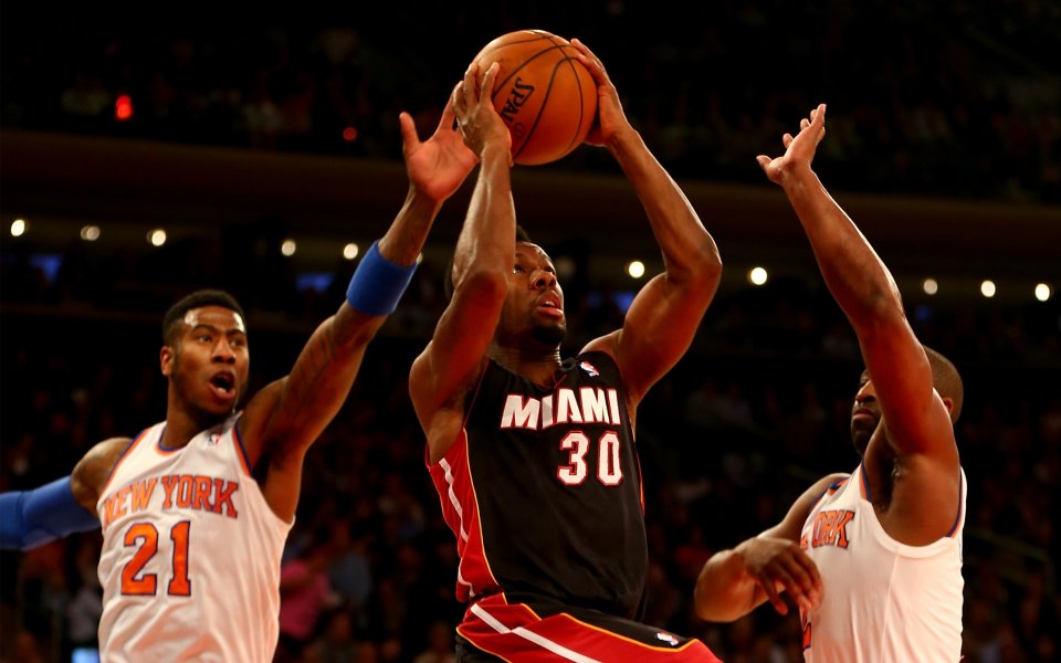 32 точки на Леброн не успяха да спасят Маями от Ню Йорк