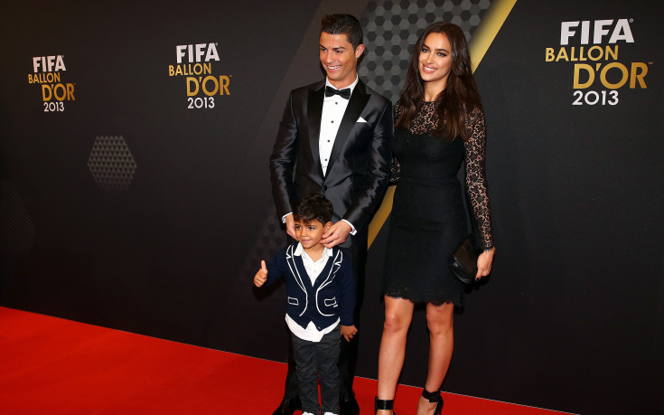 Роналдо се оженил тайно за Ирина Шайк?