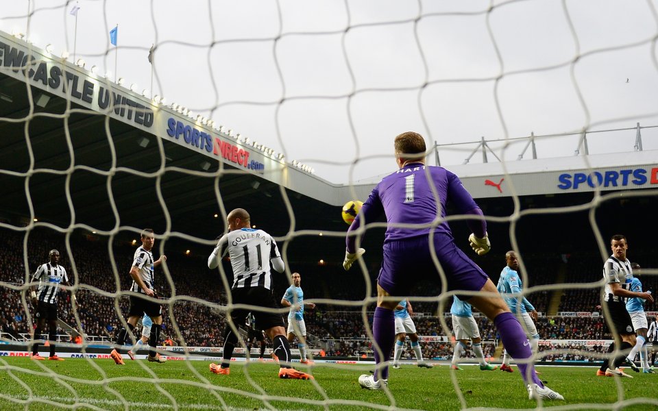 ВИДЕО: Отмененият гол на Нюкасъл срещу Манчестър Сити