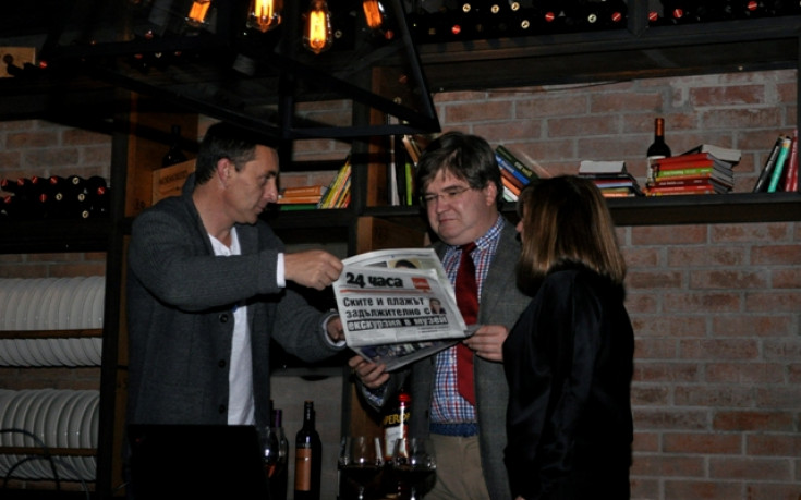 "ИСТИНСКИ ДЕТЕКТИВ" надигра GAME OF THRONES