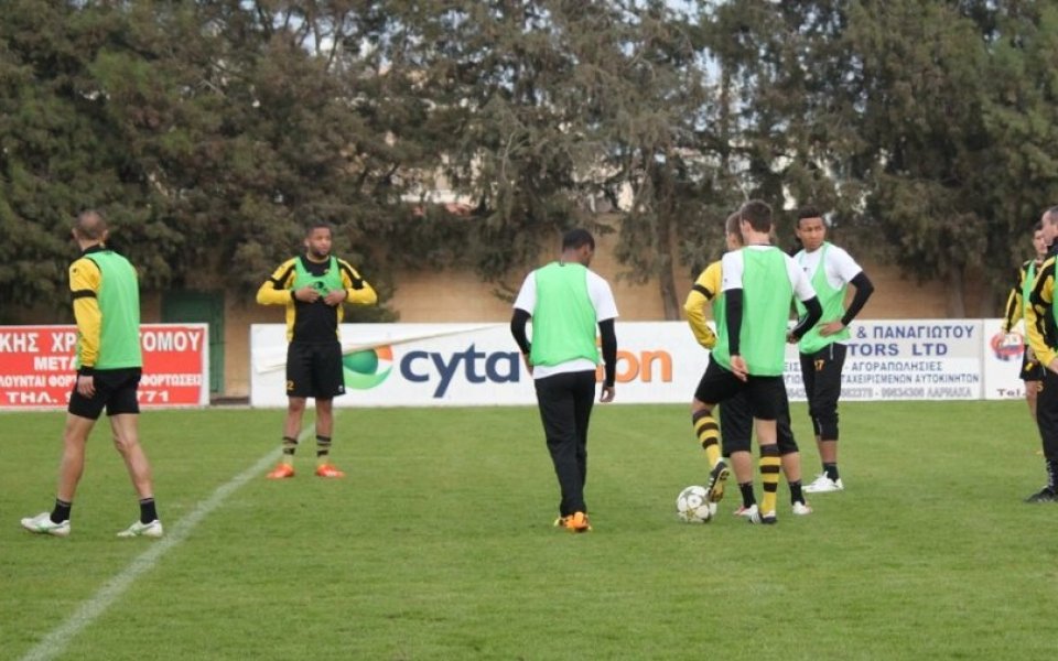 Сърмов пропусна втората тренировка на Ботев