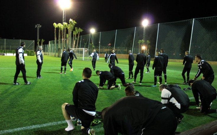 СНИМКИ: Локо Пд пристигна в Марбея и отиде на тренировка