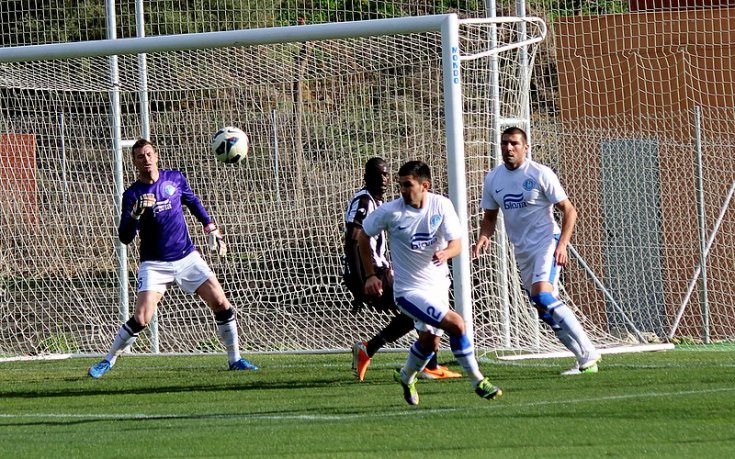 СНИМКИ: Многомилионният Днипро разби Локо Пд след почивката