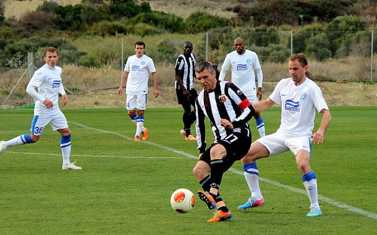 СНИМКИ: Многомилионният Днипро разби Локо Пд след почивката