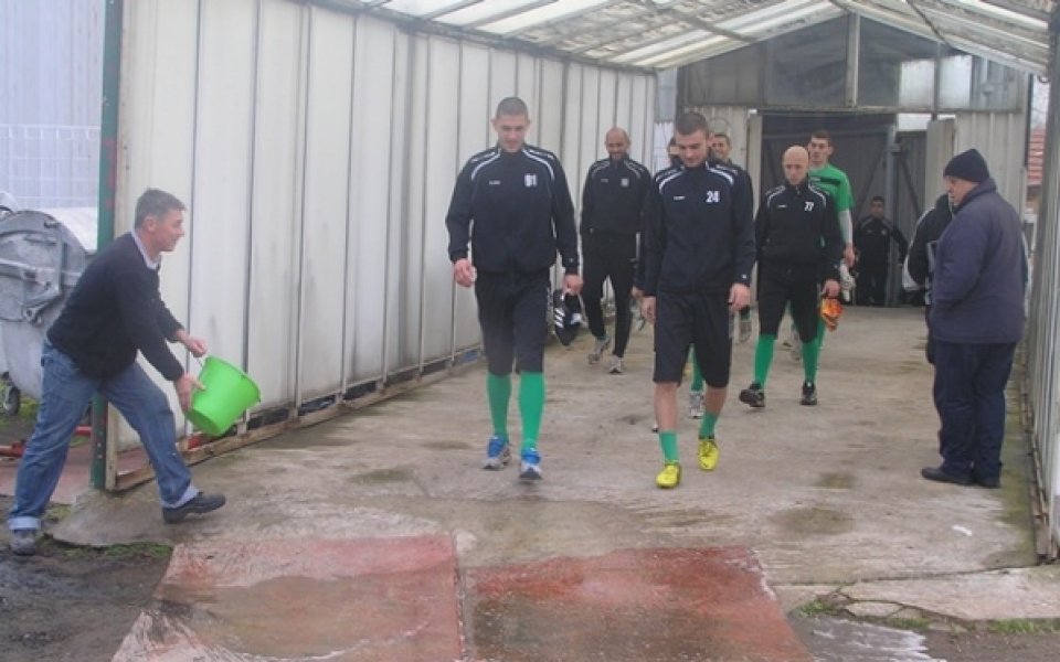 Пропадна проверката на Черно море с Шльонск