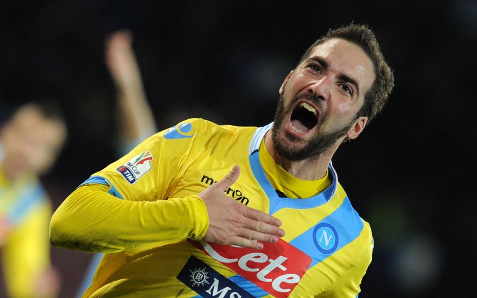 ВИДЕО: Златен гол на Игуаин прати Наполи на полуфинал, детронира Лацио