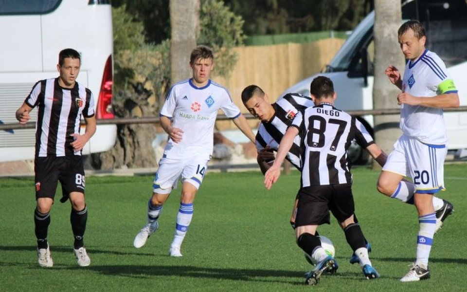 Локо Пд и Стяуа сменят мястото на срещата , играят от 19.00 часа българско време