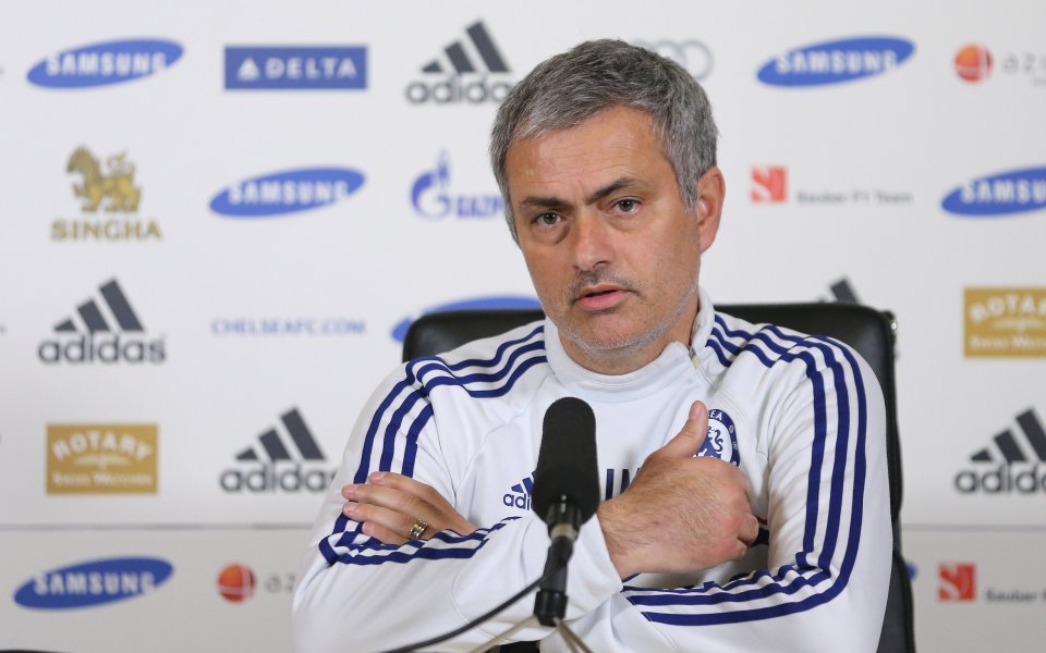 Моуриньо: Не мога да купя този, който искам