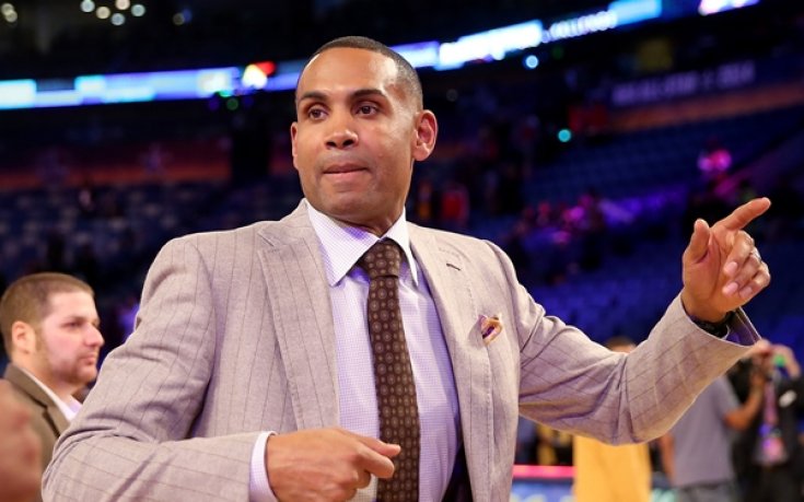 Рекорд донесе победата на "батковците" над новобранците в Звездния Уикенд