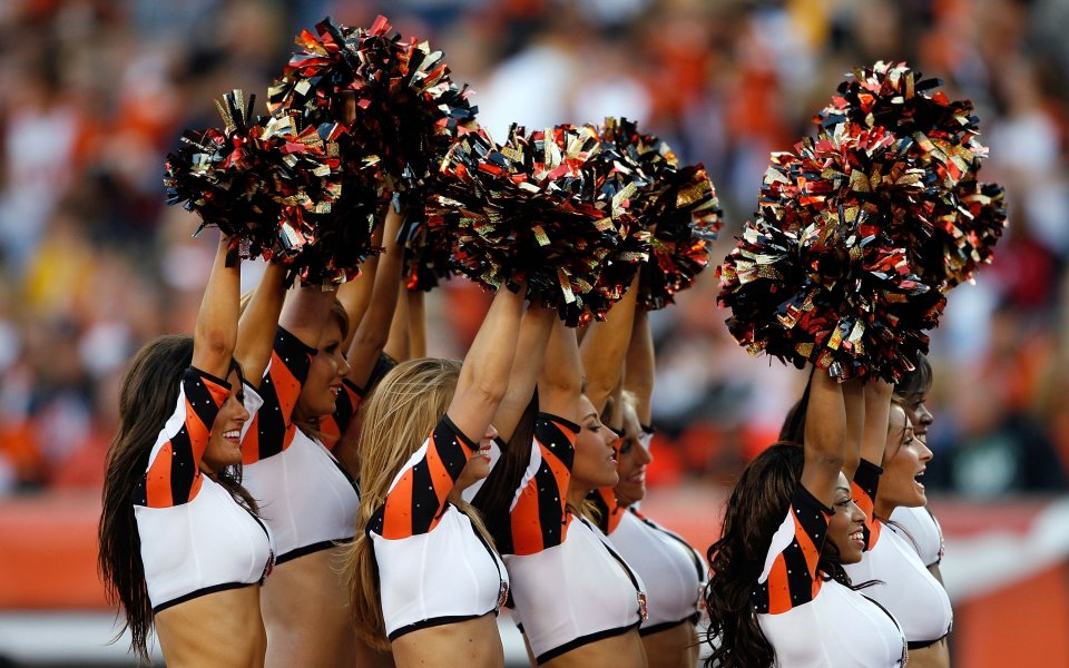 Мажоретка съди отбор, не й плащали минималната работна заплата