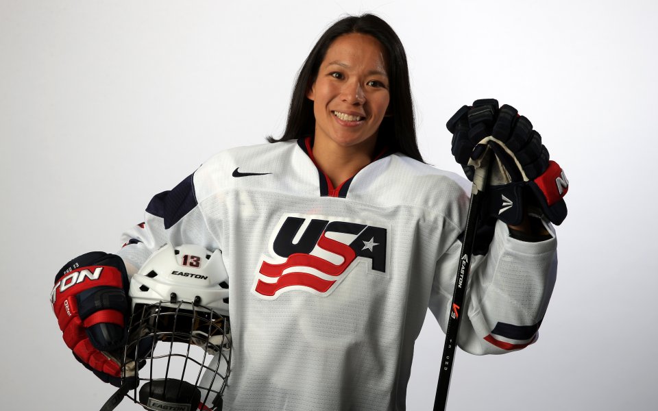 Хокеистка ще носи американското знаме на закриването на Олимпиадата