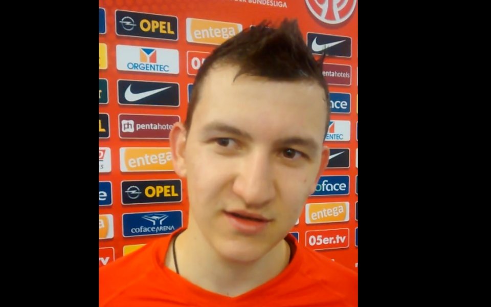 ВИДЕО: Неделев със силен мач за Майнц в контрола