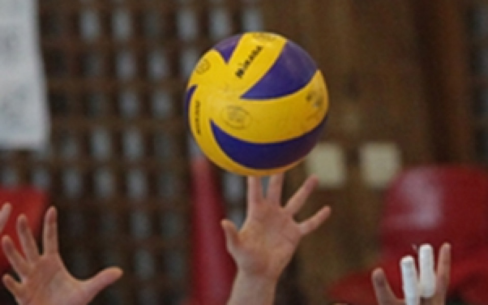 Пирин със служебна победа над Дунав