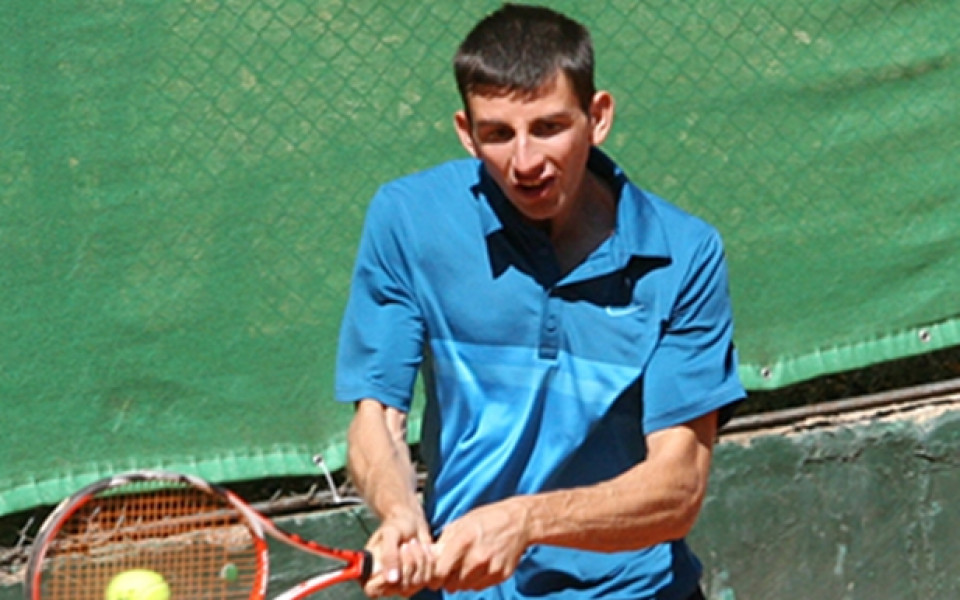Александър Лазов напред на турнир в Доминиканската република