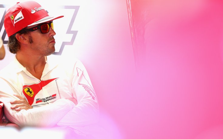 Алонсо с най-добро време в първата тренировка