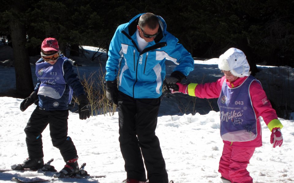 Боровец приема финалите на „Научи се да караш ски”