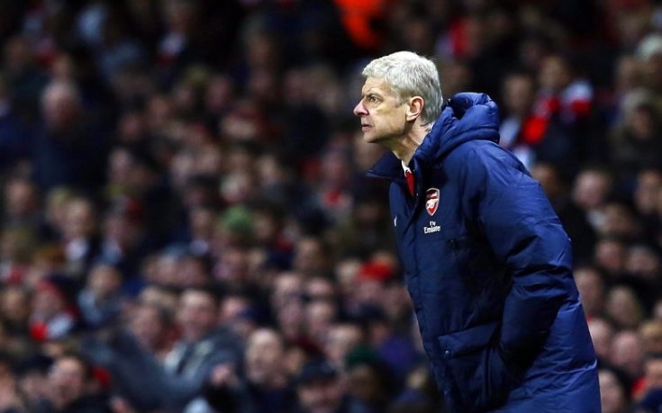 Робер Пирес удари рамо на Венгер