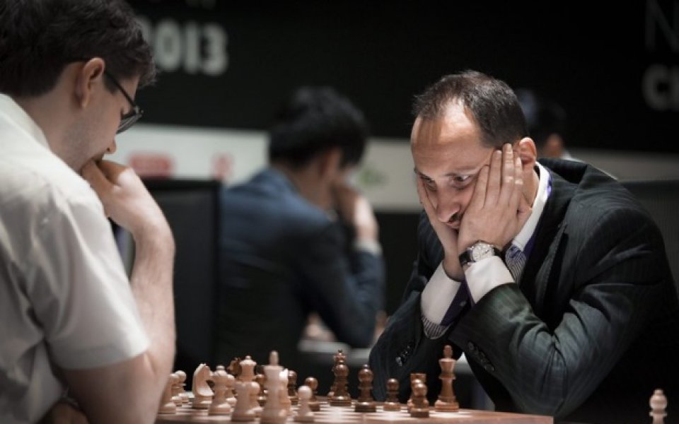 Крамник победи Веселин Топалов в 13-ия кръг