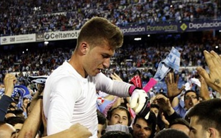 Младежки национал на Испания сменя Валдес в Барселона