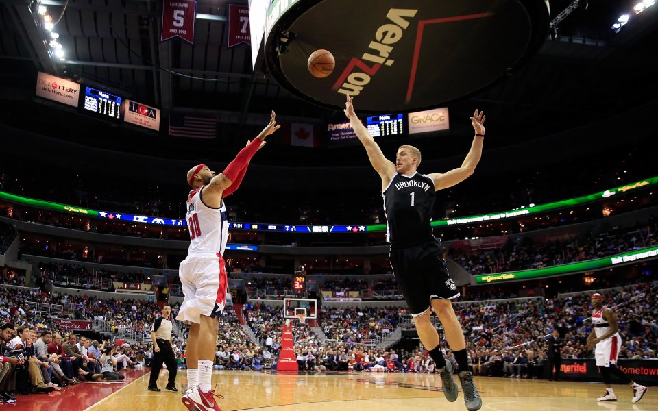 Бруклин и Лос Анджелис с убедителни домакински победи в НБА