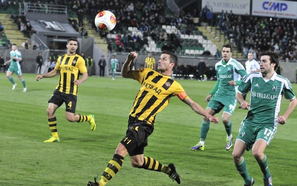 Ботев пусна жалба срещу съдийството на Александър Костадинов