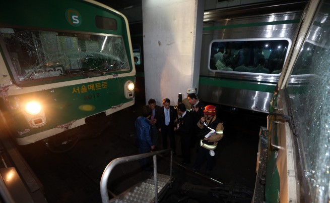 172 души бяха ранени при катастрофа в метрото в Сеул