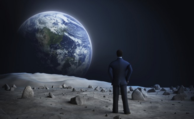 Русия щяла да започне колонизация на Луната
