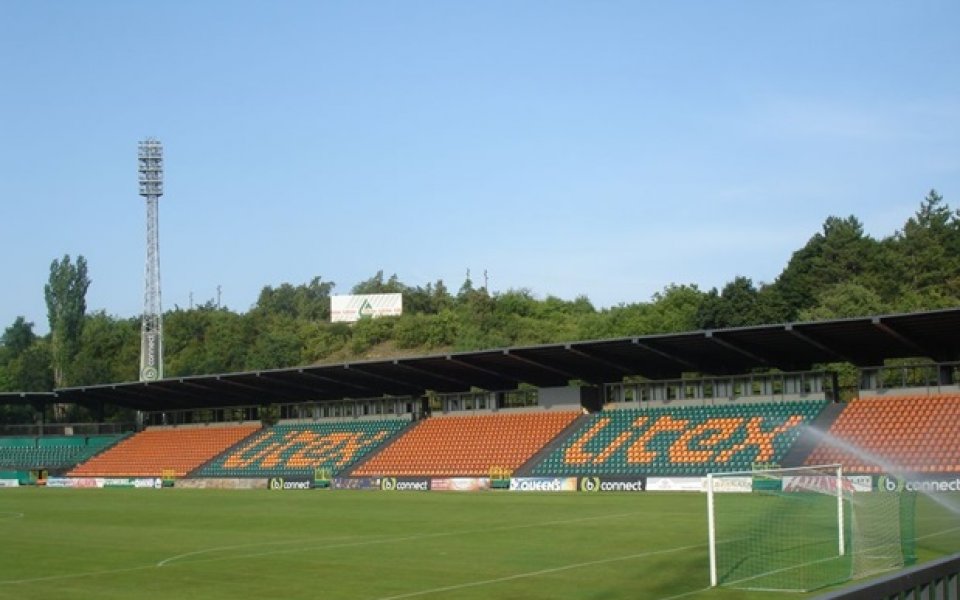 Локо Сф заяви Ловеч за Европа, дължи пари на петима