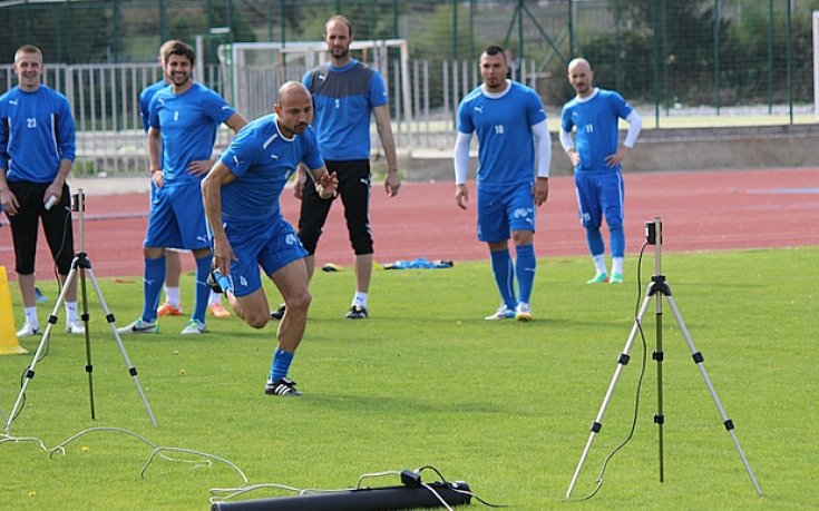 СНИМКИ: Левски тества бързината на играчите, петима са отличниците