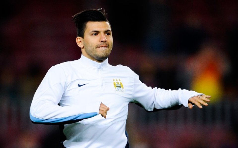 Агуеро се връща на терена в 