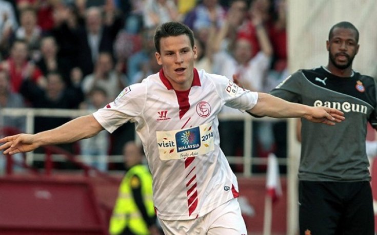 Севиля увеличи напрежението върху Атлетик и гледа към ШЛ