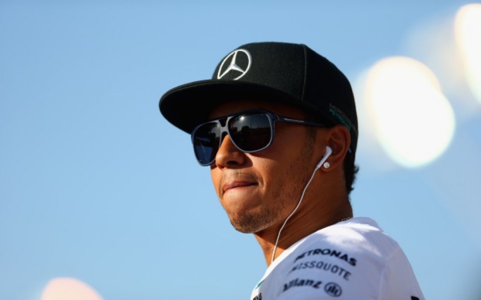 Нищо ново: Хамилтън първи на тестовете на 