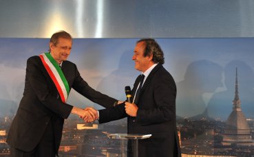 Платини се усъмни в честността на ПСЖ