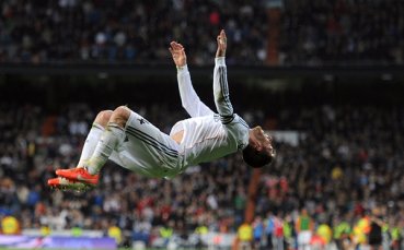 ВИДЕО: Реал отново мина Барса след разгром над Осасуна