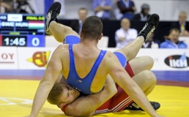 Първи медал за борците ни от световното за кадети