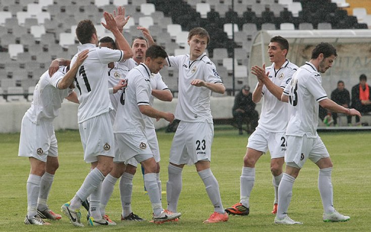 Славия остава в А група след 1:0, Черноморец изпадна