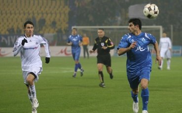 Гонзо отново облича синия екип, връща се на терена