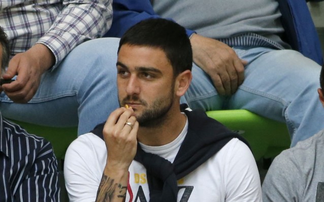 Българският полузащитник Владимир Гаджев ще пропусне следващите два мача на
