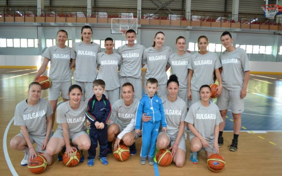 България загуби от Холандия с точка