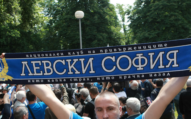1 000 сини атакуват Марибор