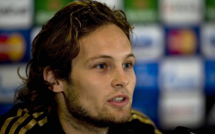 Ван Гаал взима подопечен в Юнайтед