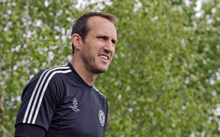 Моуриньо запазва Шварцър, не е ясно какво става с Куртоа