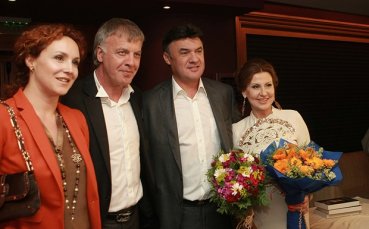 Представиха 