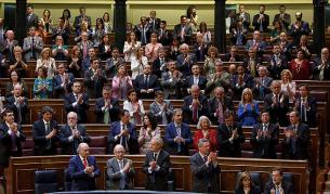 Испания: Още една крачка към абдикацията на краля