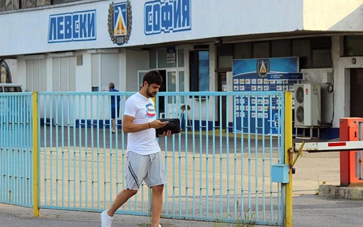 Цветан Генков не тренира с Левски