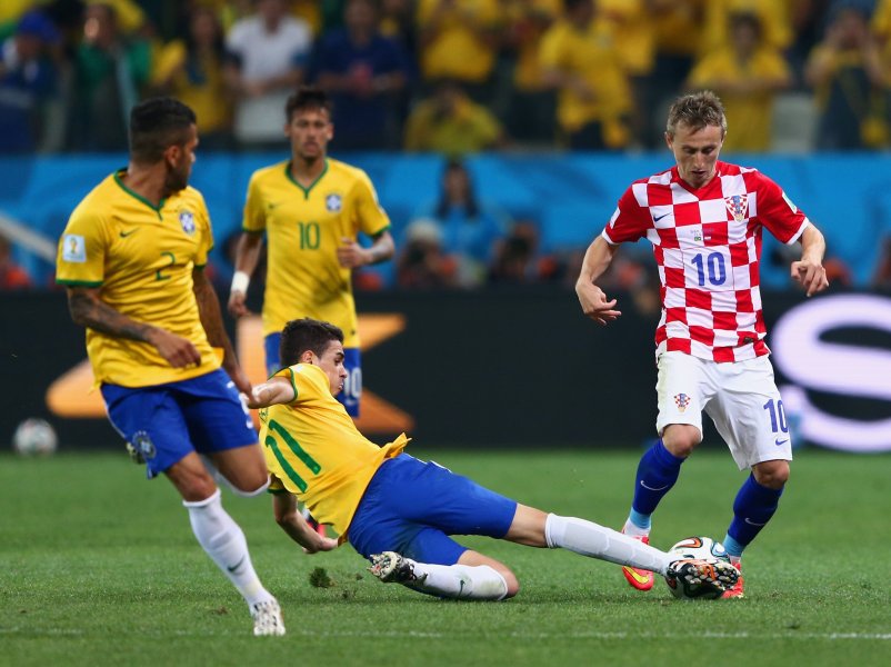 Бразилия победи Хърватия1