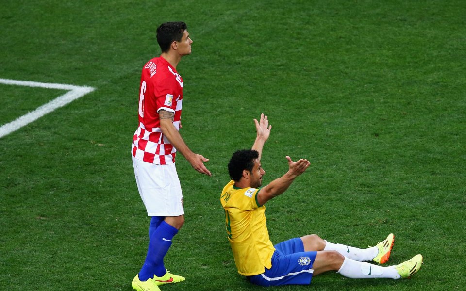 ВИДЕО: Дузпата за Бразилия срещу Хърватия